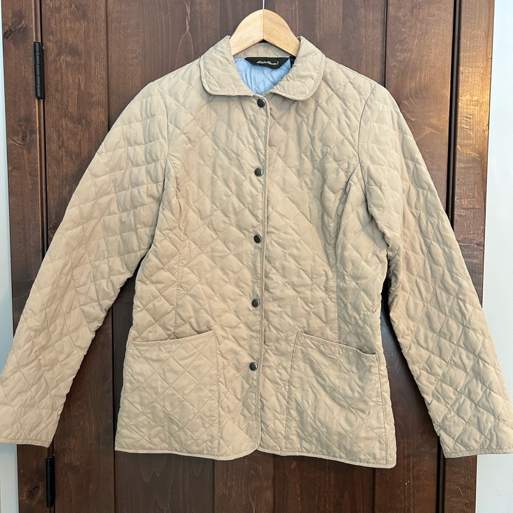 Eddie Bauer Goose Down Jacket Women’s Small Beige Full Button Up Classic Preppy